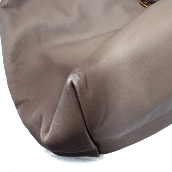 Prada Tote Brown Leather Bag Light - Picture 9 of 9